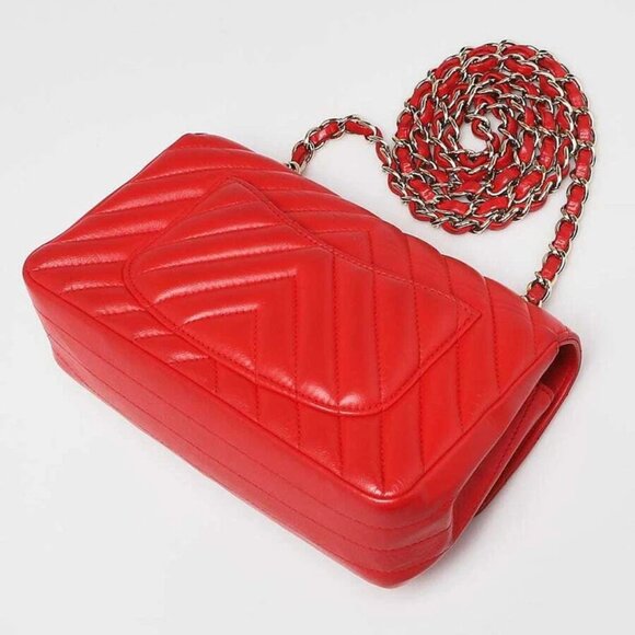 Chanel Red Chevron Quilted Lambskin Leather Classic Rectangular Mini Flap Bag - Picture 9 of 10